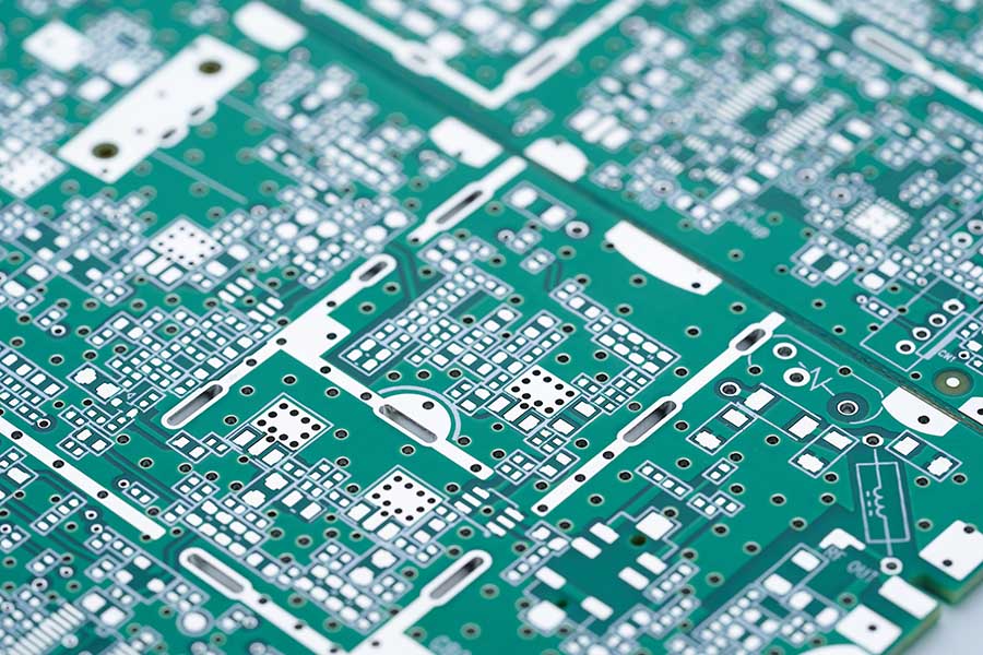 Ezagutza hotza: zergatik PCB zirkuitu plakek hainbeste kolore dituzte!